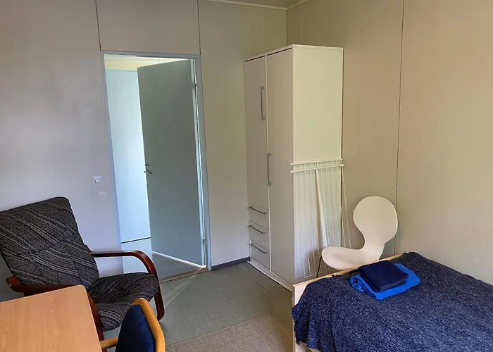 Vandrerhjem Kokemaeen Opisto *