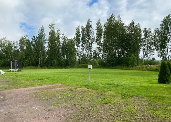 Vandrerhjem Kokemaeen Opisto *